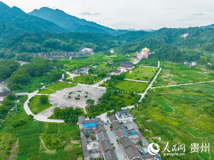 寨沙侗寨一隅。人民網(wǎng) 陽茜攝