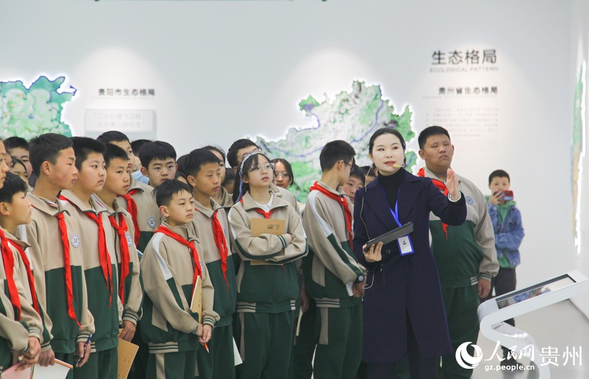 展覽館一角。人民網(wǎng) 龍章榆攝 