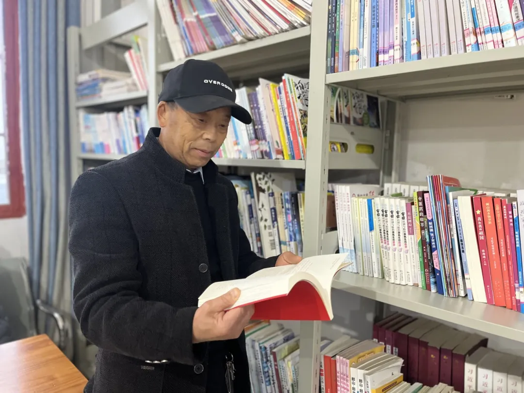 農(nóng)家書屋。
