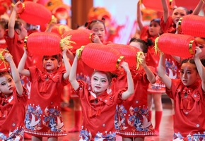 赫章萌娃齊聚！2025少兒春晚嗨翻蛇年