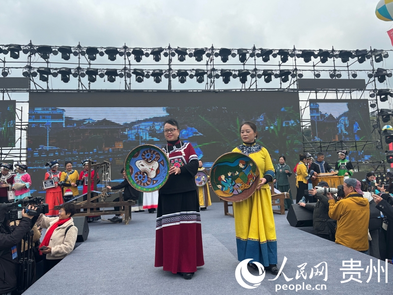精彩節(jié)目輪番登臺(tái)。人民網(wǎng)記者 高華攝
