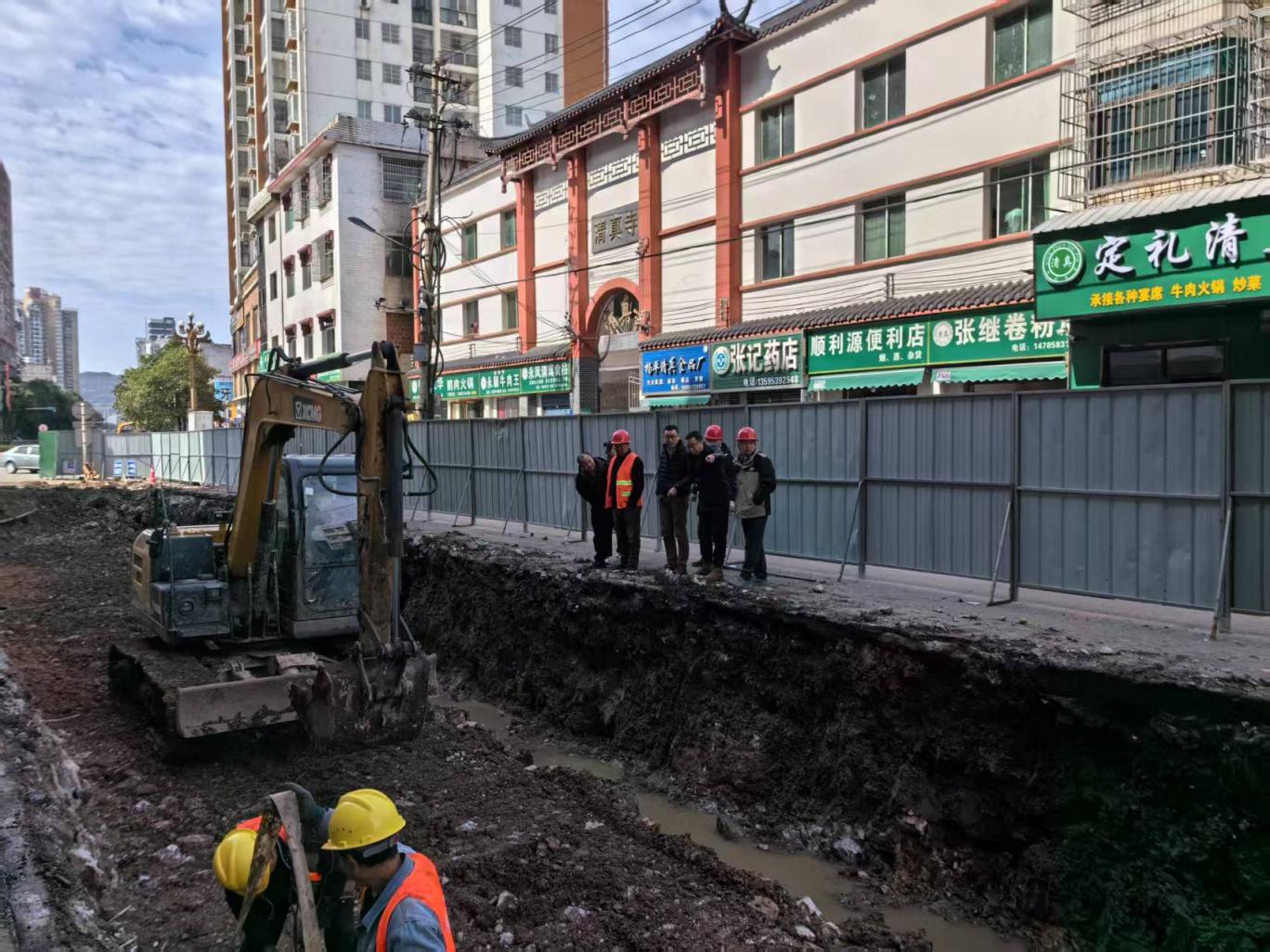 平壩區(qū)文明路改造后。