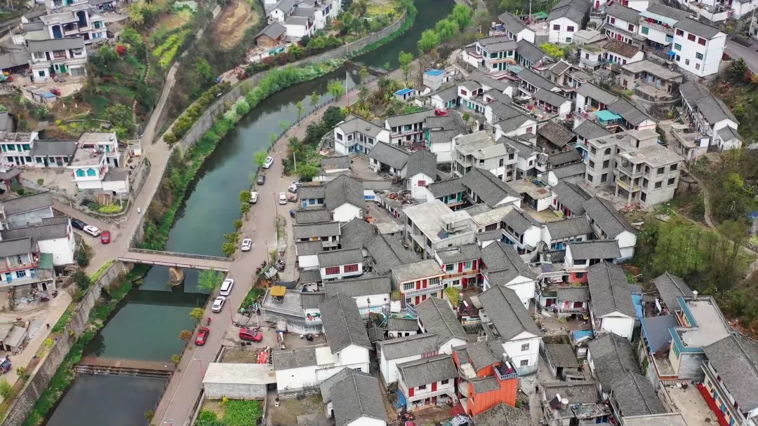 盤州市麻郎垤村。